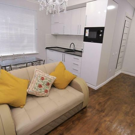 Luxury 2 Bedrooms Apartment Walking Distance From Gur-Emir Samarkand Eksteriør bilde