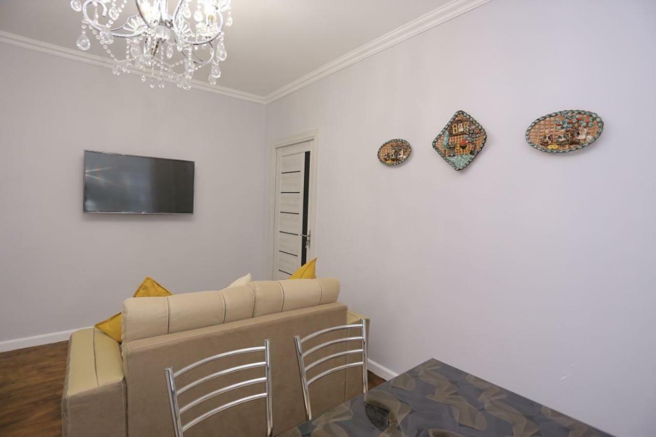 Luxury 2 Bedrooms Apartment Walking Distance From Gur-Emir Samarkand Eksteriør bilde